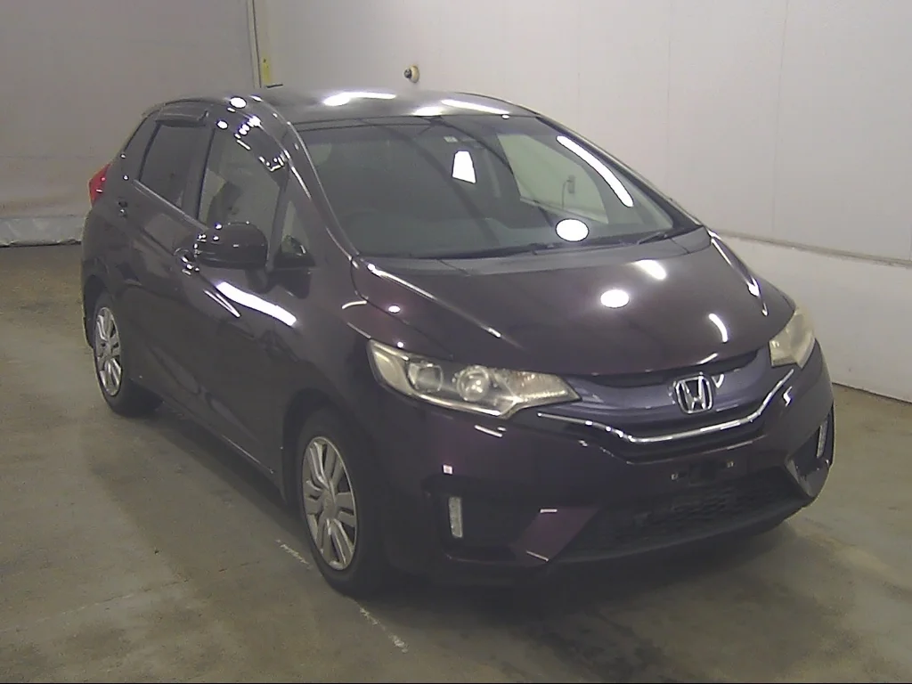 Honda Fit  с аукциона в Японии