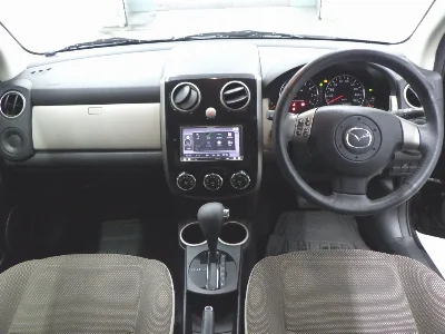 MAZDA VERISA
