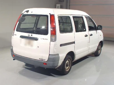 TOYOTA LITE ACE VAN