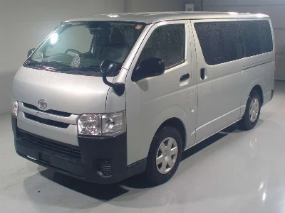 TOYOTA REGIUS VAN