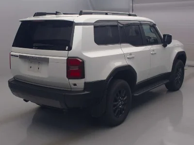 TOYOTA LAND CRUISER 250