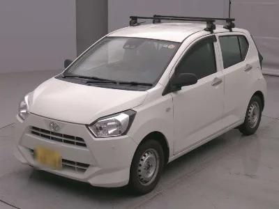 TOYOTA PIXIS EPOCH 1