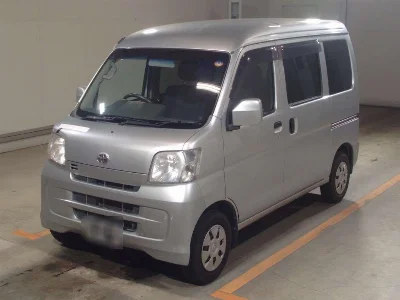 TOYOTA PIXIS VAN