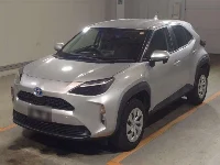 Цена авто Toyota Yaris Cross с аукционов Японии, номер кузова MXPJ10, пробег 81 000, оценка 8