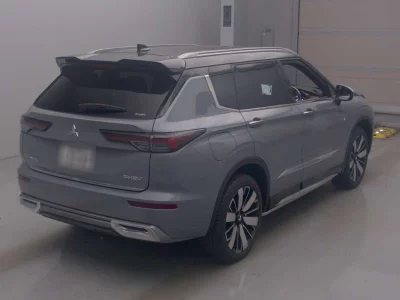 MITSUBISHI OUTLANDER PHEV