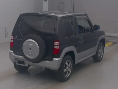 MITSUBISHI PAJERO MINI