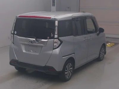 TOYOTA TANK