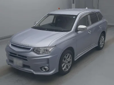 MITSUBISHI OUTLANDER PHEV