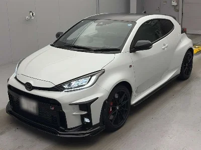 TOYOTA GR YARIS 1