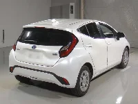 Цена авто Toyota Aqua с аукционов Японии, номер кузова MXPK11, пробег 57 000, оценка 8