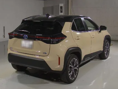 TOYOTA YARIS CROSS