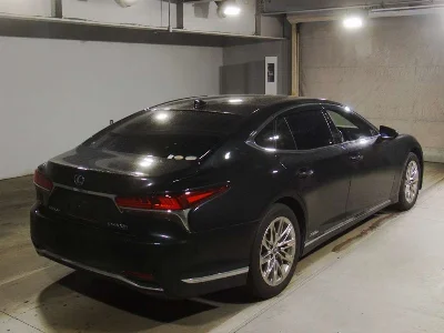 LEXUS LS