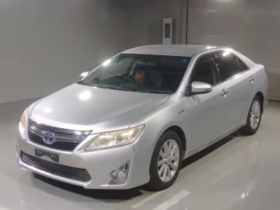 TOYOTA CAMRY