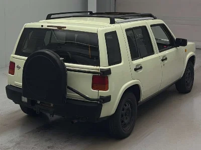 NISSAN RASHEEN
