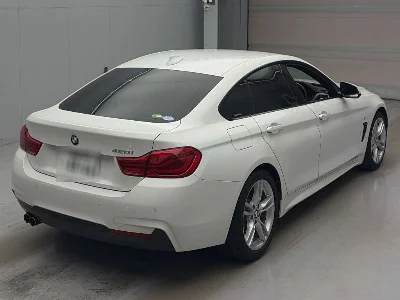 BMW 4 SERIES