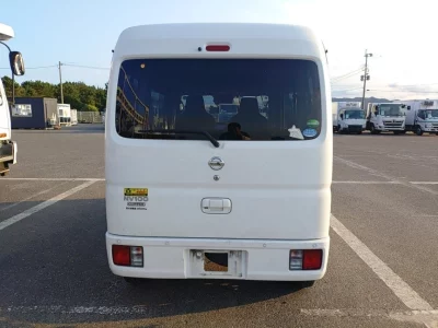 NISSAN CLIPPER VAN