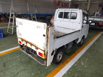 NISSAN CLIPPER TRUCK