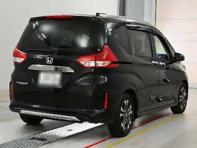 HONDA FREED+