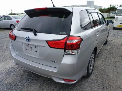 TOYOTA COROLLA FIELDER
