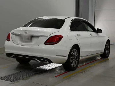 MERCEDES BENZ C CLASS