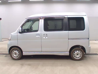 DAIHATSU ATRAI WAGON