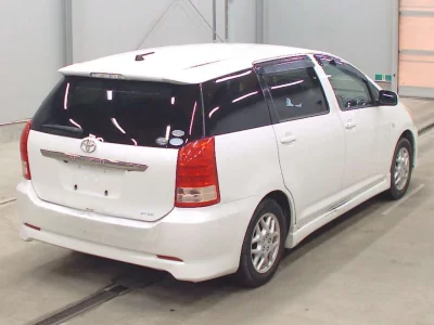 TOYOTA WISH