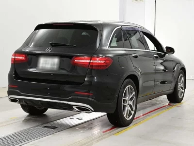 MERCEDES BENZ GLC