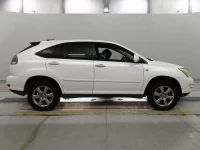 Цена авто Toyota Harrier с аукционов Японии, номер кузова ACU30W, пробег 170 000, оценка 6