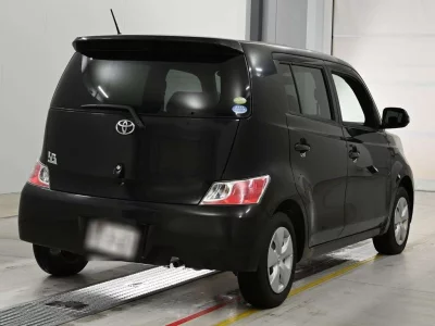 TOYOTA BB