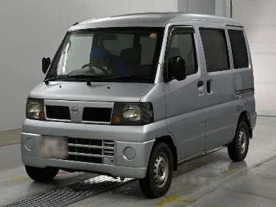 NISSAN CLIPPER VAN