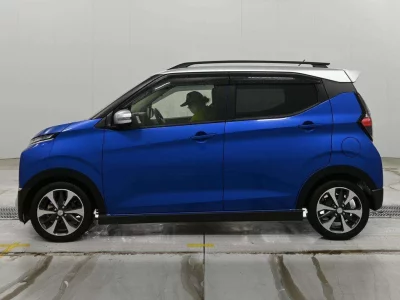 MITSUBISHI EK X