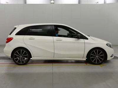 MERCEDES BENZ B CLASS