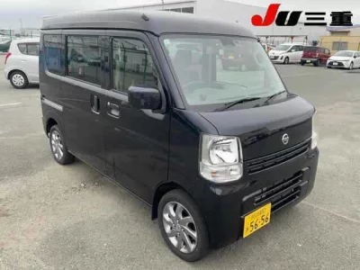NISSAN CLIPPER VAN