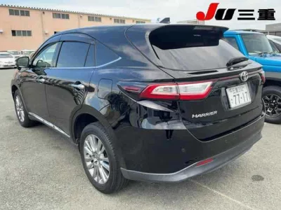 TOYOTA HARRIER
