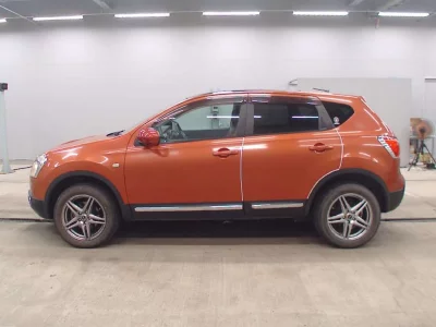 NISSAN DUALIS 4