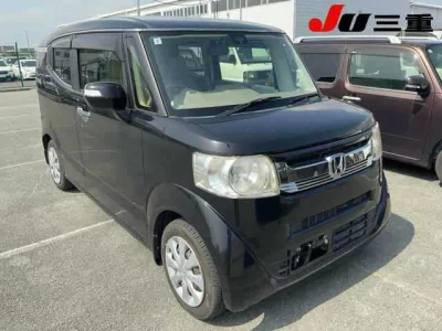 HONDA N BOX SLASH