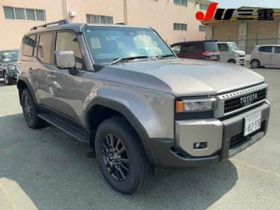 TOYOTA LAND CRUISER
