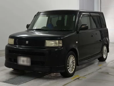 TOYOTA BB
