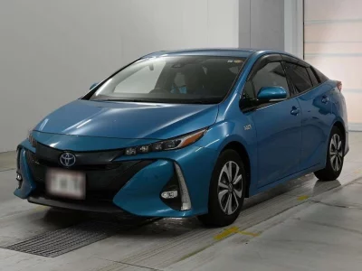 TOYOTA PRIUS PHV
