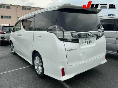 TOYOTA VELLFIRE