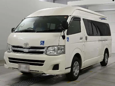 TOYOTA HIACE