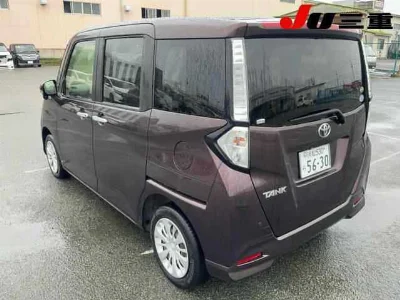 TOYOTA TANK