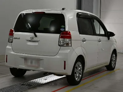 TOYOTA SPADE