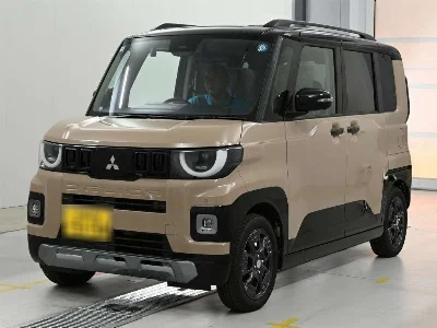 MITSUBISHI DELICA MINI
