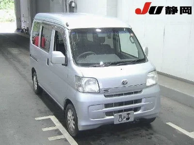 TOYOTA PIXIS VAN