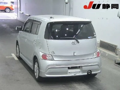 TOYOTA BB