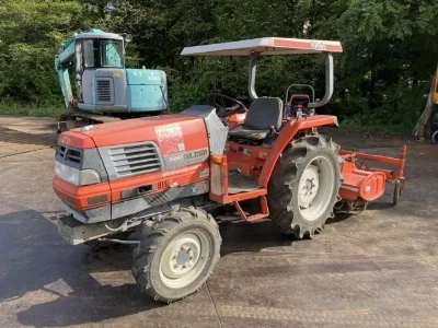 KUBOTA KUBOTA