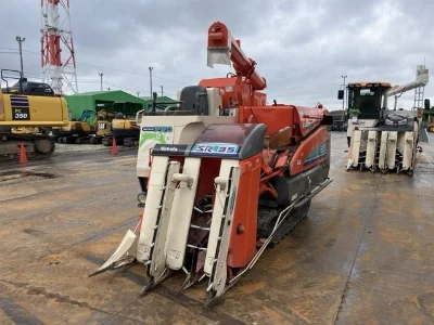 KUBOTA KUBOTA