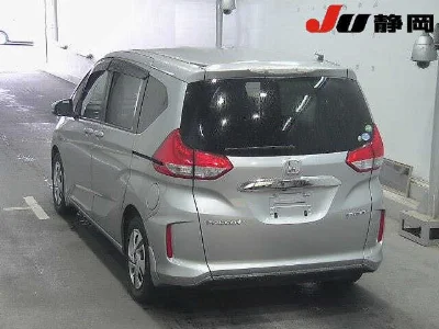 HONDA FREED+