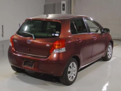 TOYOTA VITZ